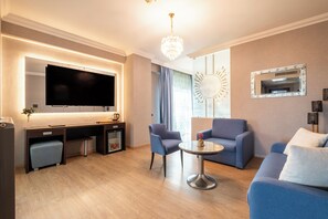 Elite-Zimmer, Meerblick | Wohnbereich