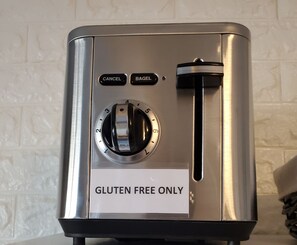 Desayuno continental incluido todos los días 