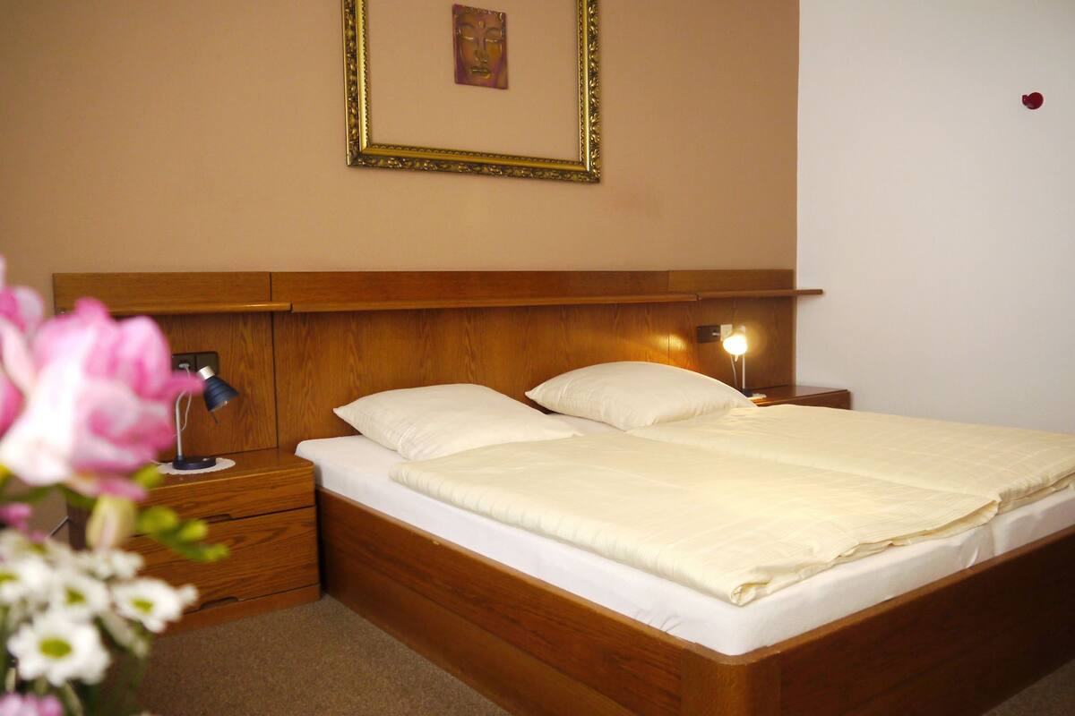 Standard Double Room, 1 Double Bed | Desk, rollaway beds, free WiFi