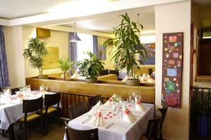 Restaurant - Hotel Restaurant Dorfkrug (Mandelbachtal)