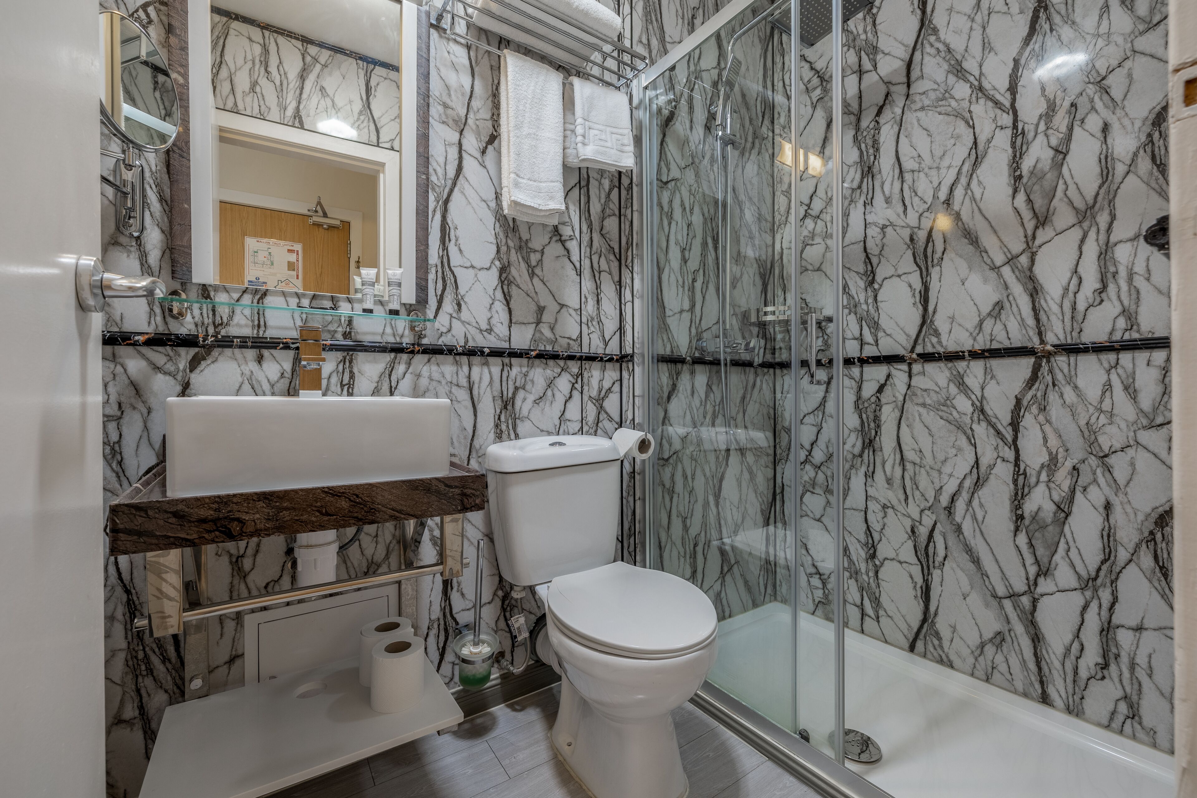 Photo - Muthu Fort William Hotel