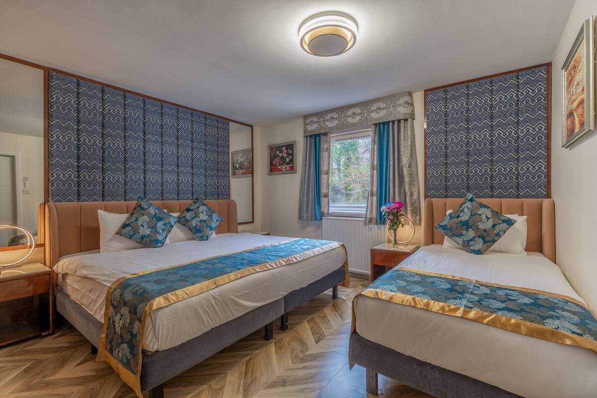 Superior Family Room | 床单