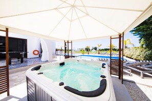 室外 SPA 浴缸