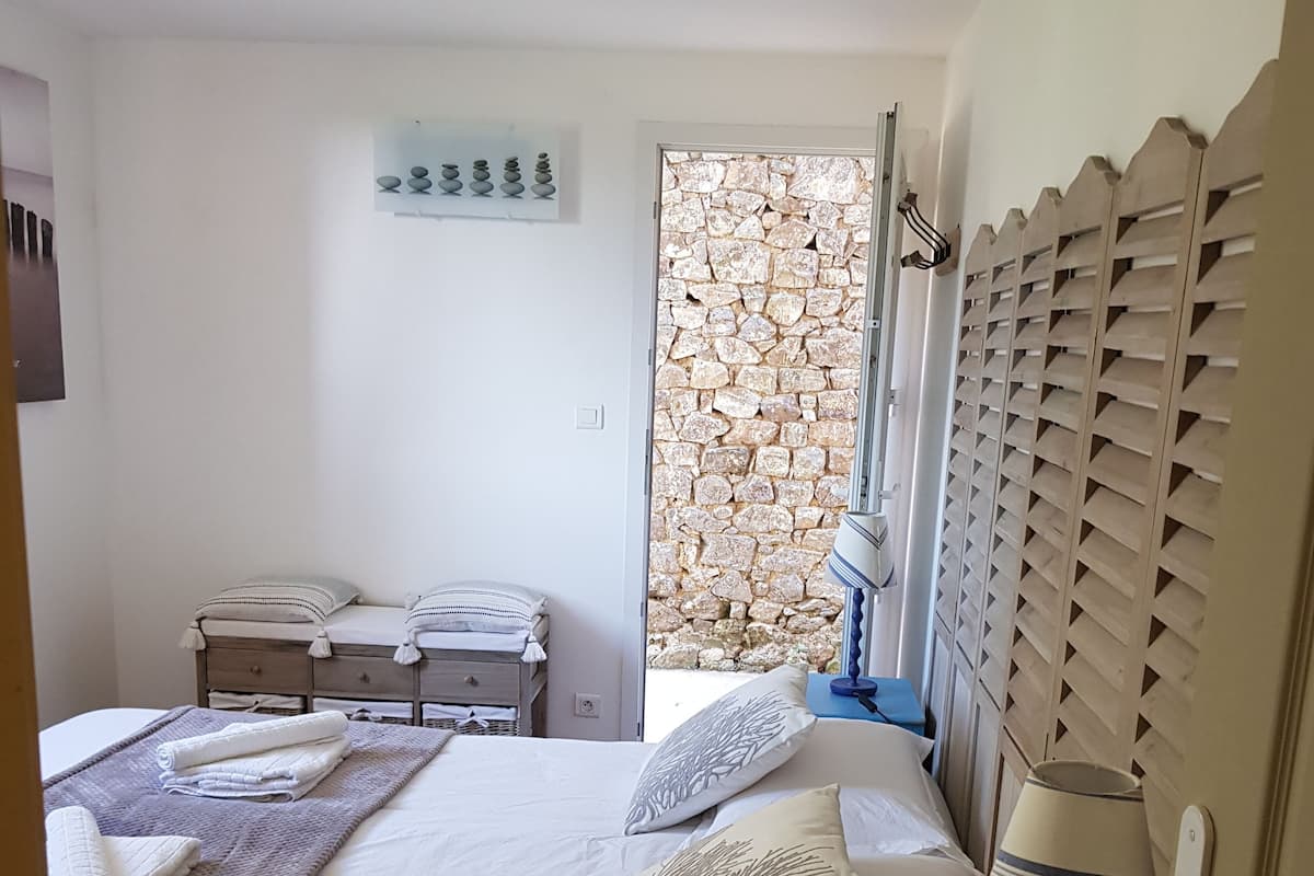 Suite familiar, 2 habitaciones (Bord de Mer & Sable Blanc) | 1 habitación, ropa de cama de alta calidad y ropa de cama