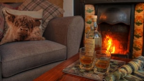 House, 4 Bedrooms | Living room | Flat-screen TV - The Bakehouse (Kelso)