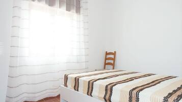 Apartment, 2 Bedrooms, Balcony | 2 bedrooms, cribs (surcharge)