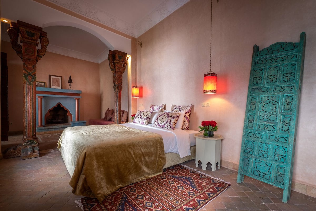 Superior Room, Ensuite | 1 bedroom, in-room safe, individually decorated, individually furnished