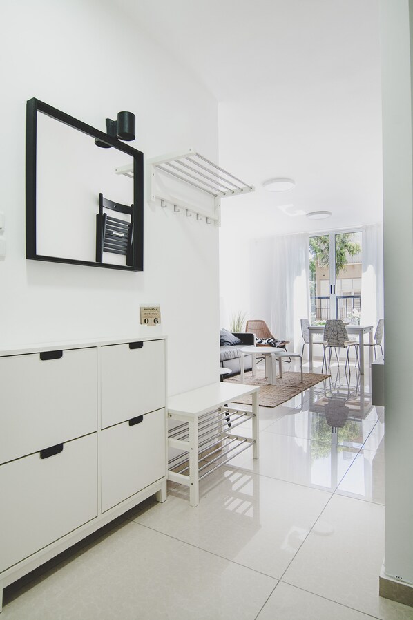 Family Apartment, 3 Bedrooms | Room amenity - Stunning Family Apartment (Tel Aviv)