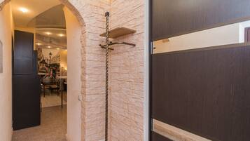 Apartment, 2 Schlafzimmer | 1 Schlafzimmer, Bügeleisen/Bügelbrett, kostenloses WLAN, Bettwäsche