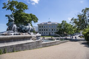 BBQ/picnic Area - Churchill 2BR by Daniel&Jacob's (Copenhagen)