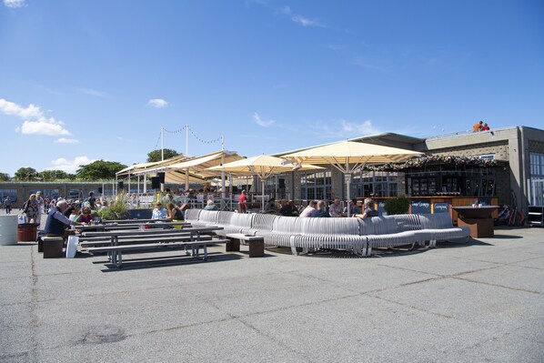 Breakfast area - Churchill 2BR by Daniel&Jacob's (Copenhagen)