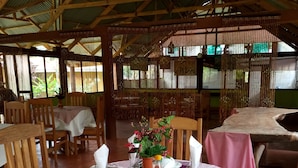 Breakfast, lunch and dinner served - Kilimanjaro Eco Lodge (Arusha)