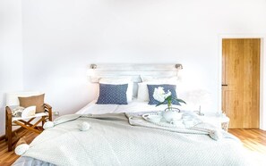 Villa, 5 Schlafzimmer, eigener Pool | Wohnzimmer | Smart-TV, Videospielkonsole