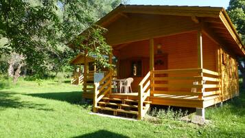 Chalet, uitzicht op bergen | Individueel gedecoreerd, individueel gemeubileerd
