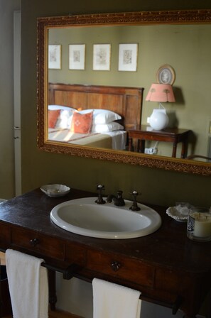 Bathroom sink - Villa Biondelli (Cazzago San Martino)