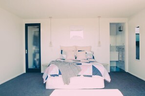 Casa, 3 habitaciones, para no fumadores | 3 habitaciones, tabla de planchar con plancha y wifi gratis