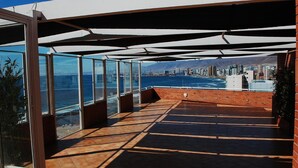 Sundeck