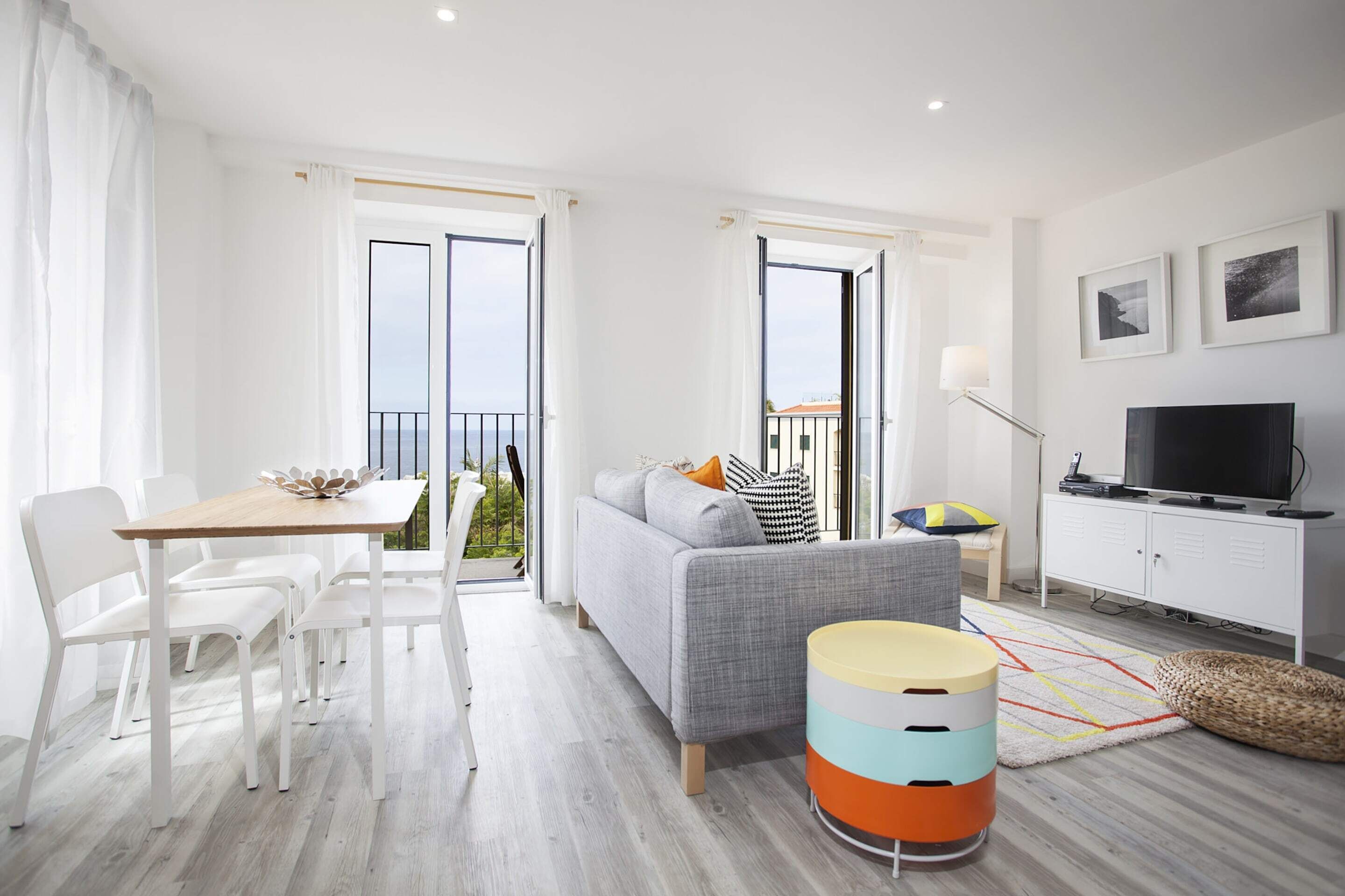 Zona Velha II by An Island Apart