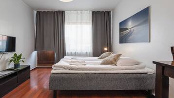 Estudio (A4) | Tabla de planchar con plancha y wifi gratis