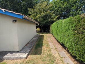 Enceinte de lâhĂ©bergement