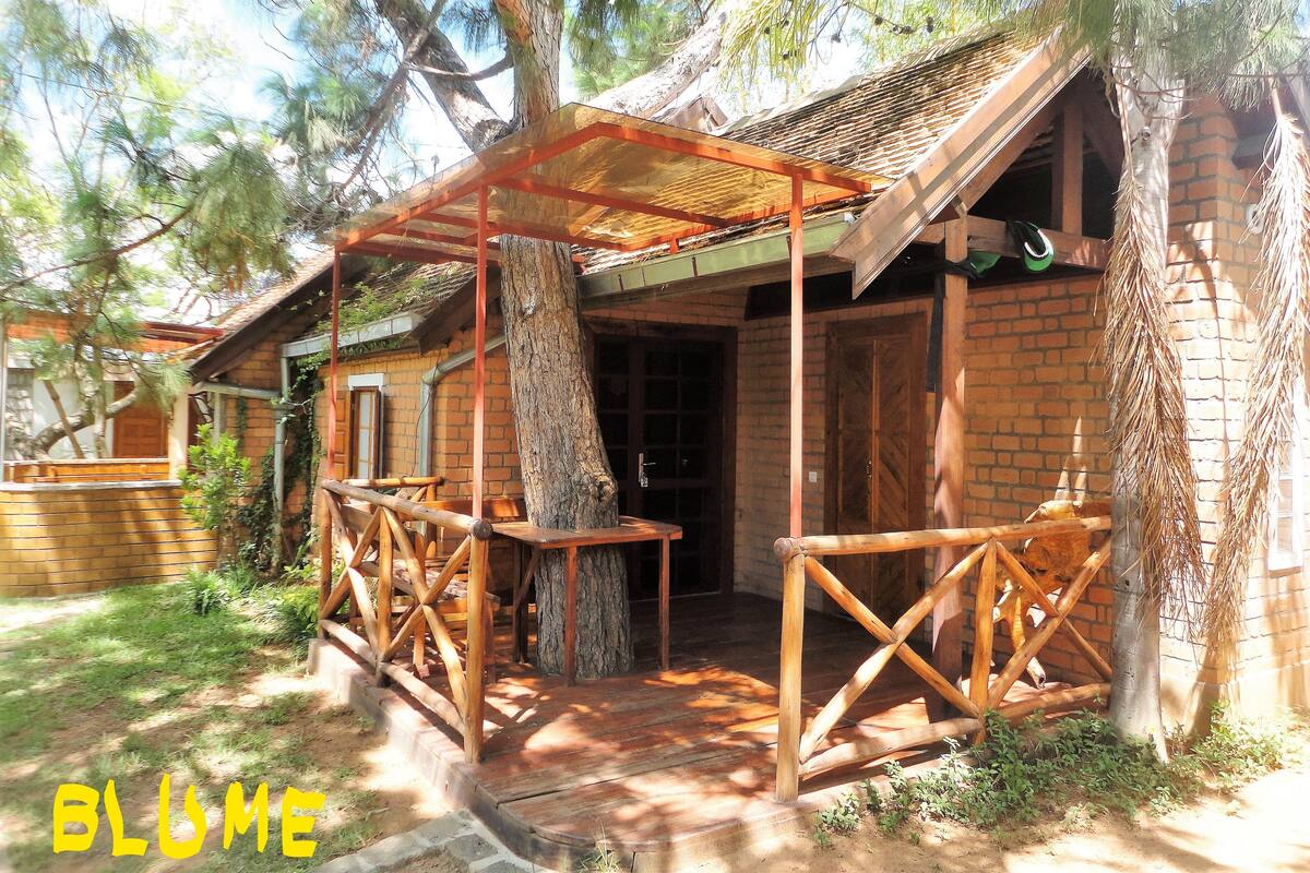 Bungalow | Brankas dan didekorasi berbeda-beda