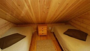 FerienhĂŒtte, 4 Schlafzimmer, Sauna | 4 Schlafzimmer, BĂŒgeleisen/BĂŒgelbrett, kostenloses WLAN, BettwĂ€sche