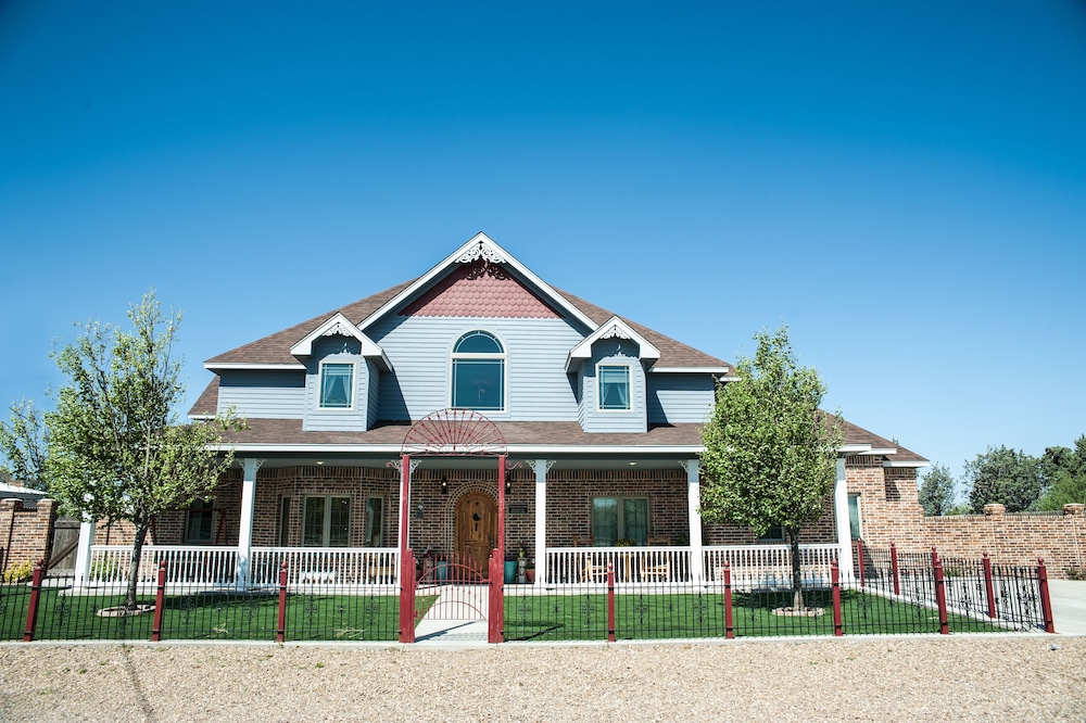 Yellow Rose Inn