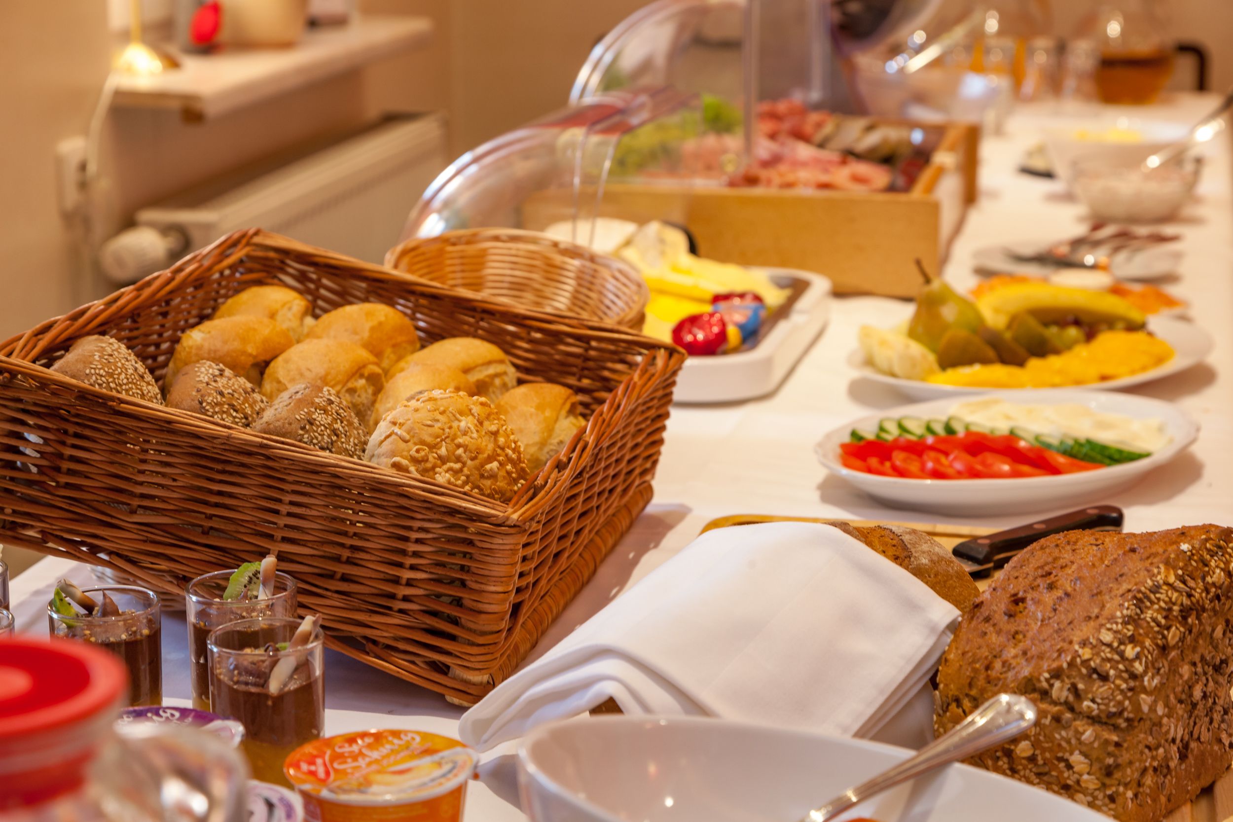 Desayuno bufé gratuito y diario