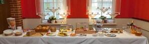 Petit déjeuner buffet compris tous les jours