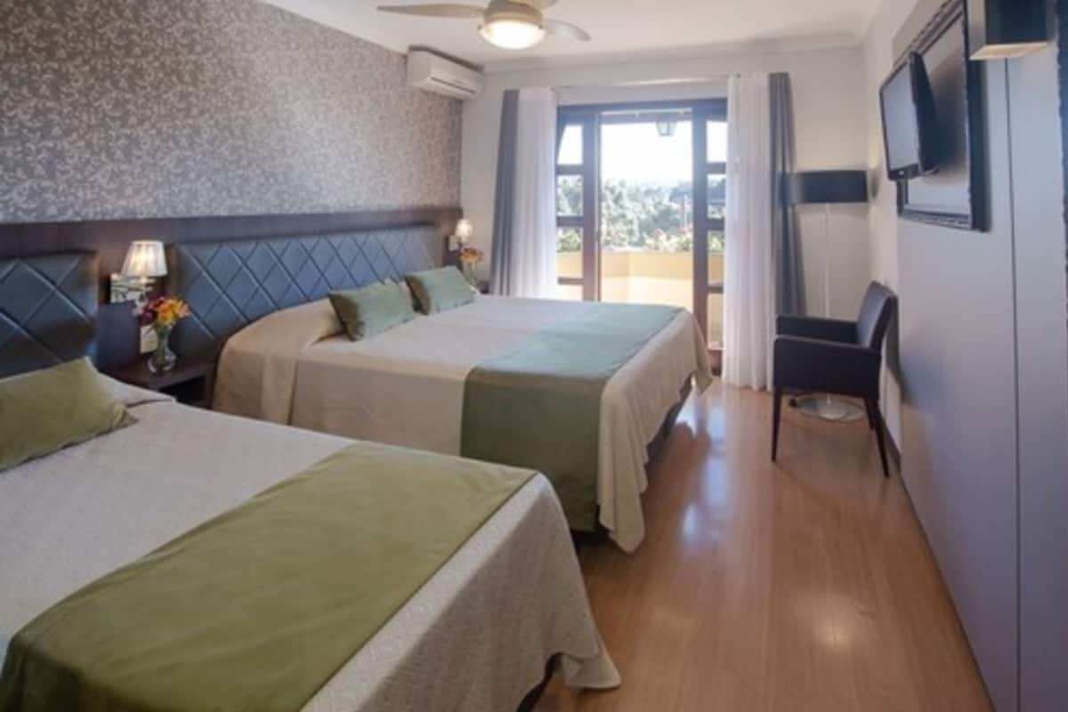 Minibar, in-room safe, desk, blackout drapes