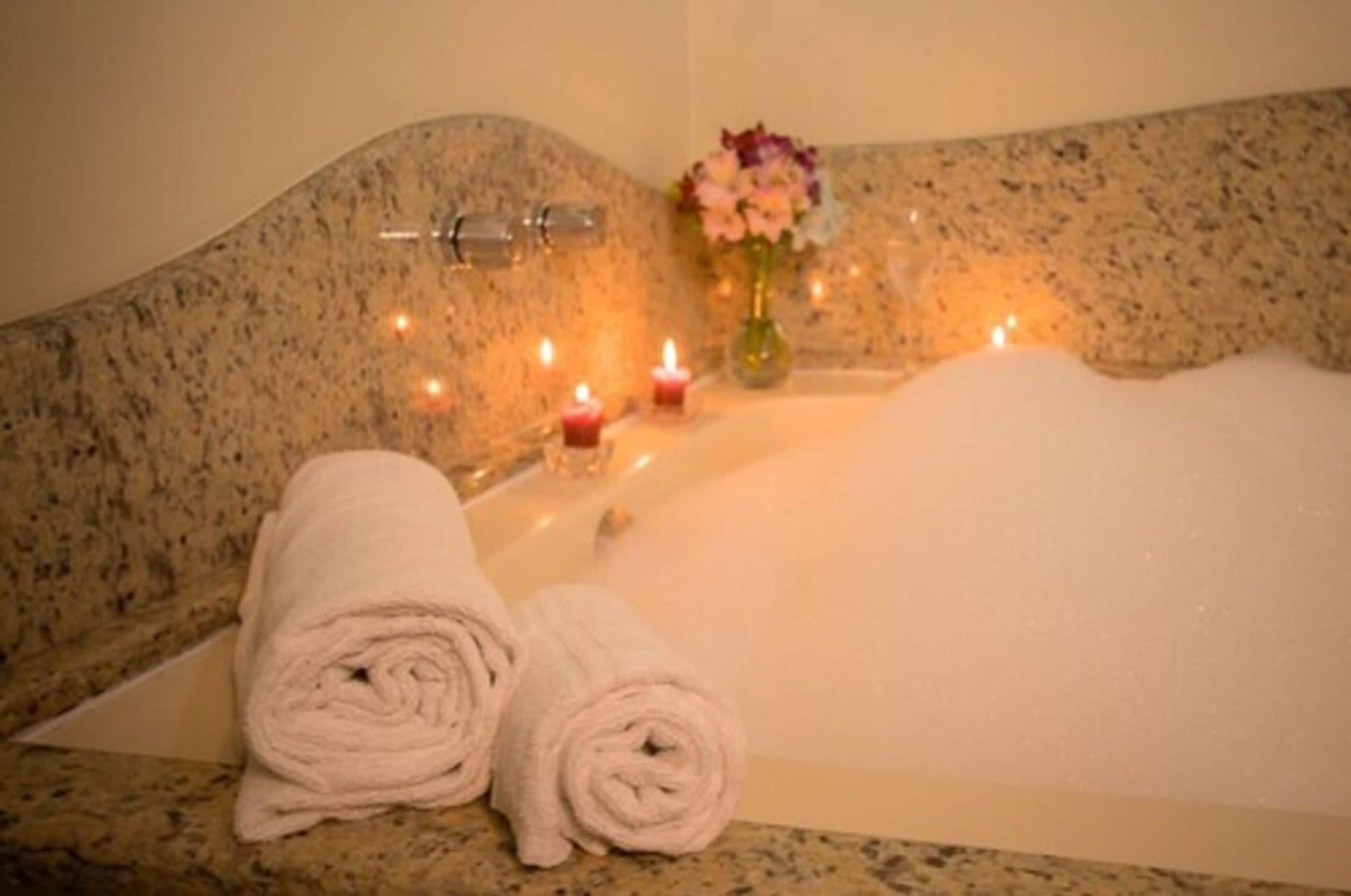 apartment | jetted bathtub