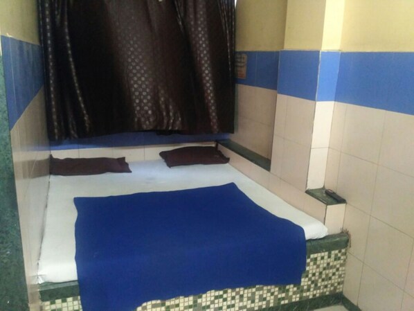 Standard Double Room Non A/C