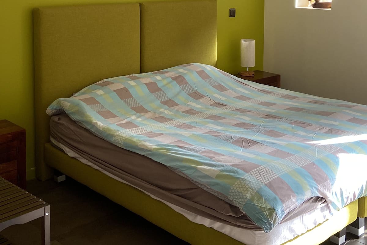 Comfort-Doppelzimmer (Condor) | Hochwertige Bettwaren, individuell dekoriert, individuell eingerichtet