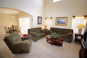 Reception - Solana Disney (Davenport)