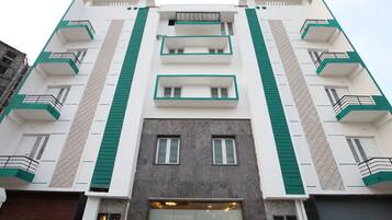 واجهة المنشأة