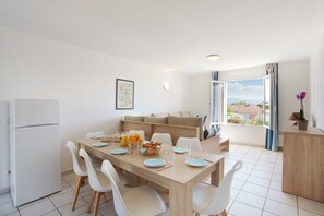 In-room dining - Résidence Odalys Domaine des Eucalyptus (Fréjus)