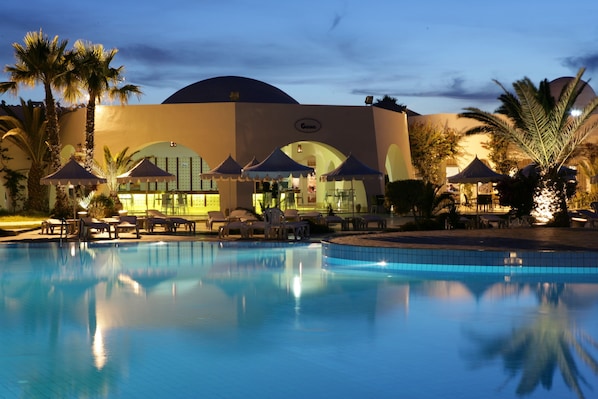 Indoor pool, outdoor pool, pool umbrellas, sun loungers