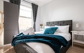 Apartamento, 1 habitación | Tabla de planchar con plancha, wifi gratis, ropa de cama