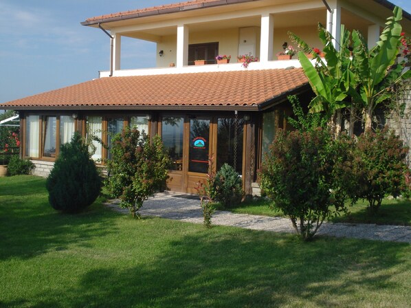 Property entrance - Agriturismo Montigliano (Viterbo)
