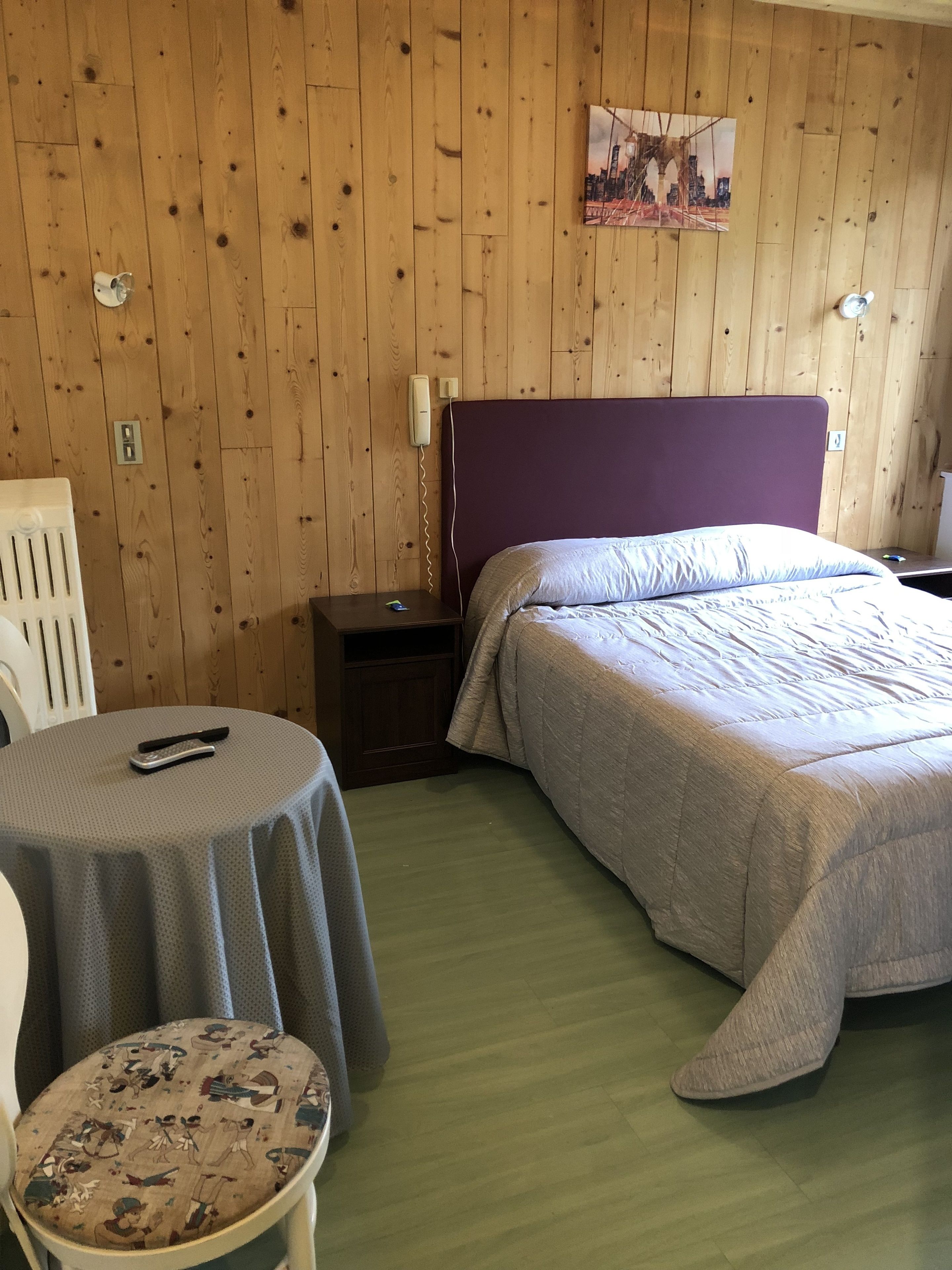 standard double room, 1 bedroom, ensuite, hill view | individually decorated, individually furnished, desk, blackout curtains