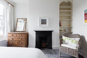 Second Nest Battersea | 2 bedrooms, iron/ironing board, free WiFi, bed sheets - The Battersea Apartments (London)