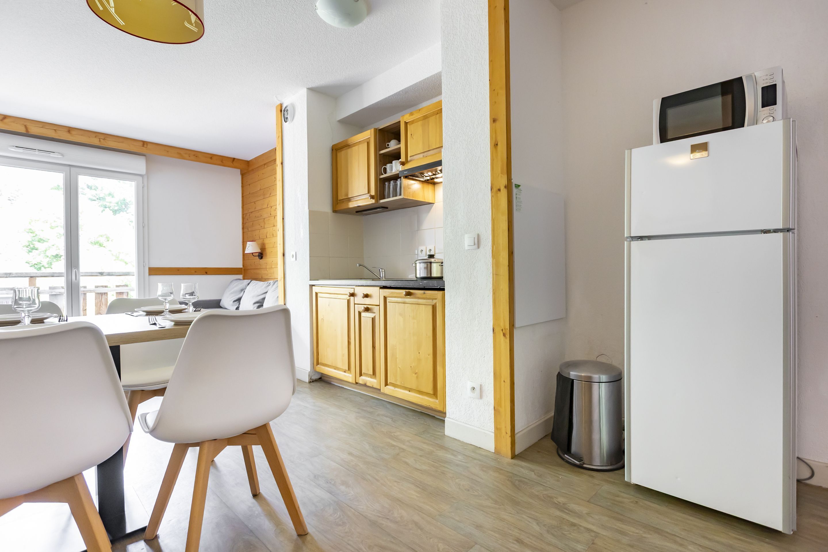 Schallisolierte Zimmer, Babybetten, kostenloses WLAN, Bettwäsche