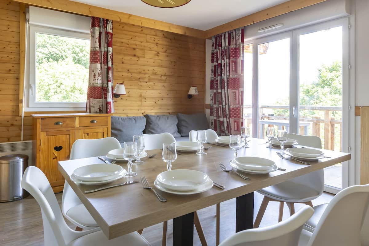 1 habitación, sistema de insonorización, cunas y wifi gratis