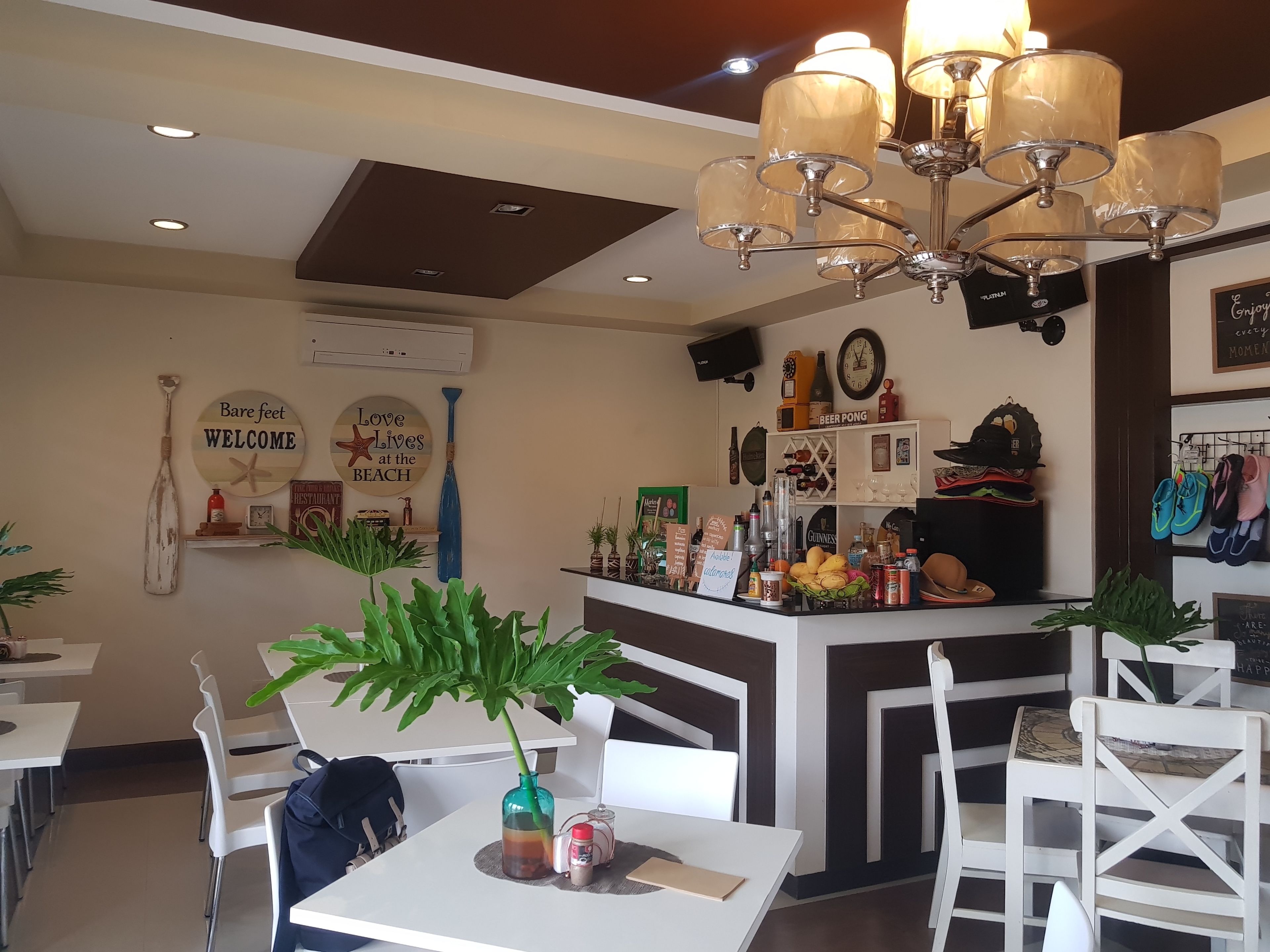 Breakfast, lunch, dinner served; local cuisine 