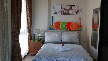1 quarto, cofres nos quartos, individualmente decorados
