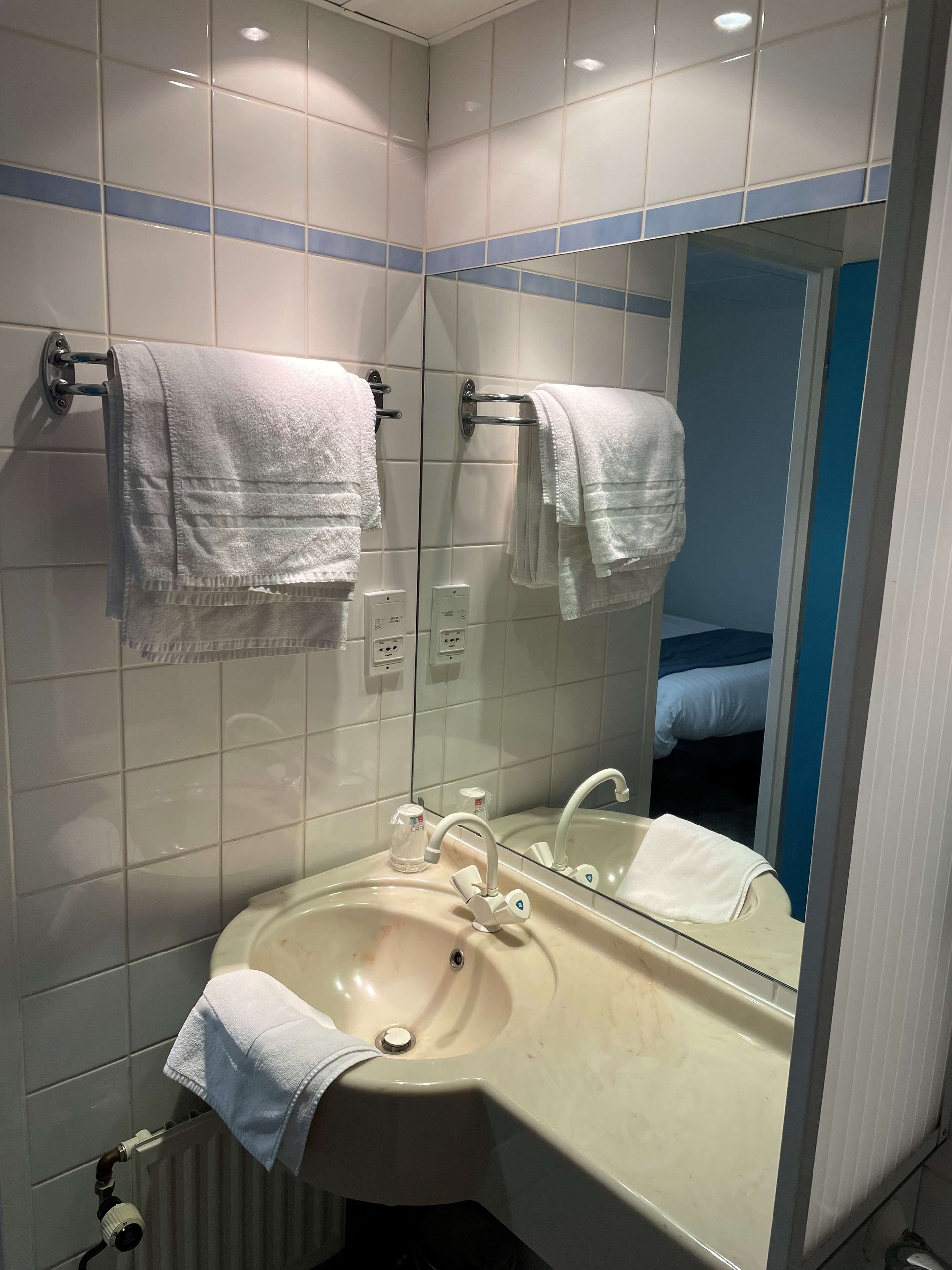 Rolstoeltoegankelijke badkamer