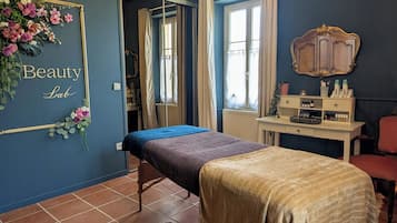 Outdoor treatment areas, body treatments, deep-tissue massages