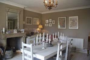 Buffet - Roundhill Farmhouse (Bath)