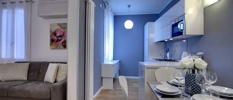 Apartment 1 Bedroom, Ca dei Botteri 4 | 私人廚房 | 電冰箱、微波爐、爐台、洗碗機