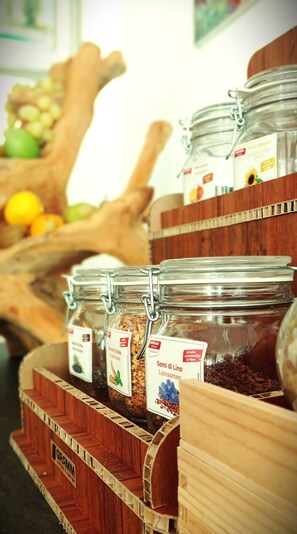 Petit déjeuner buffet compris tous les jours